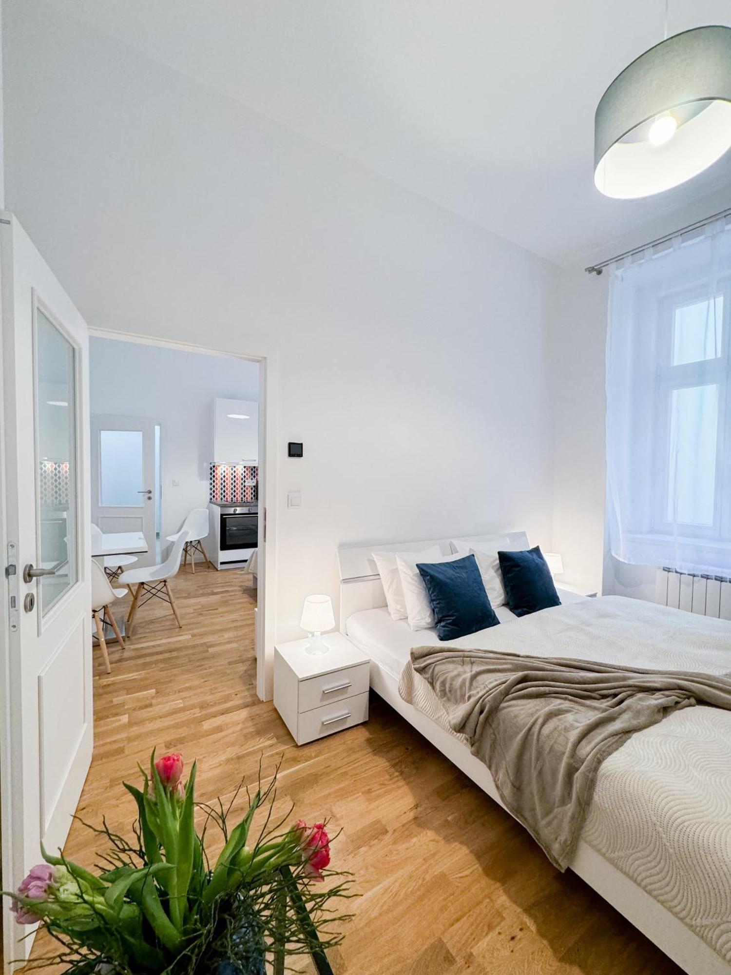 Turnkey I Wenceslas Square Apartment Prague