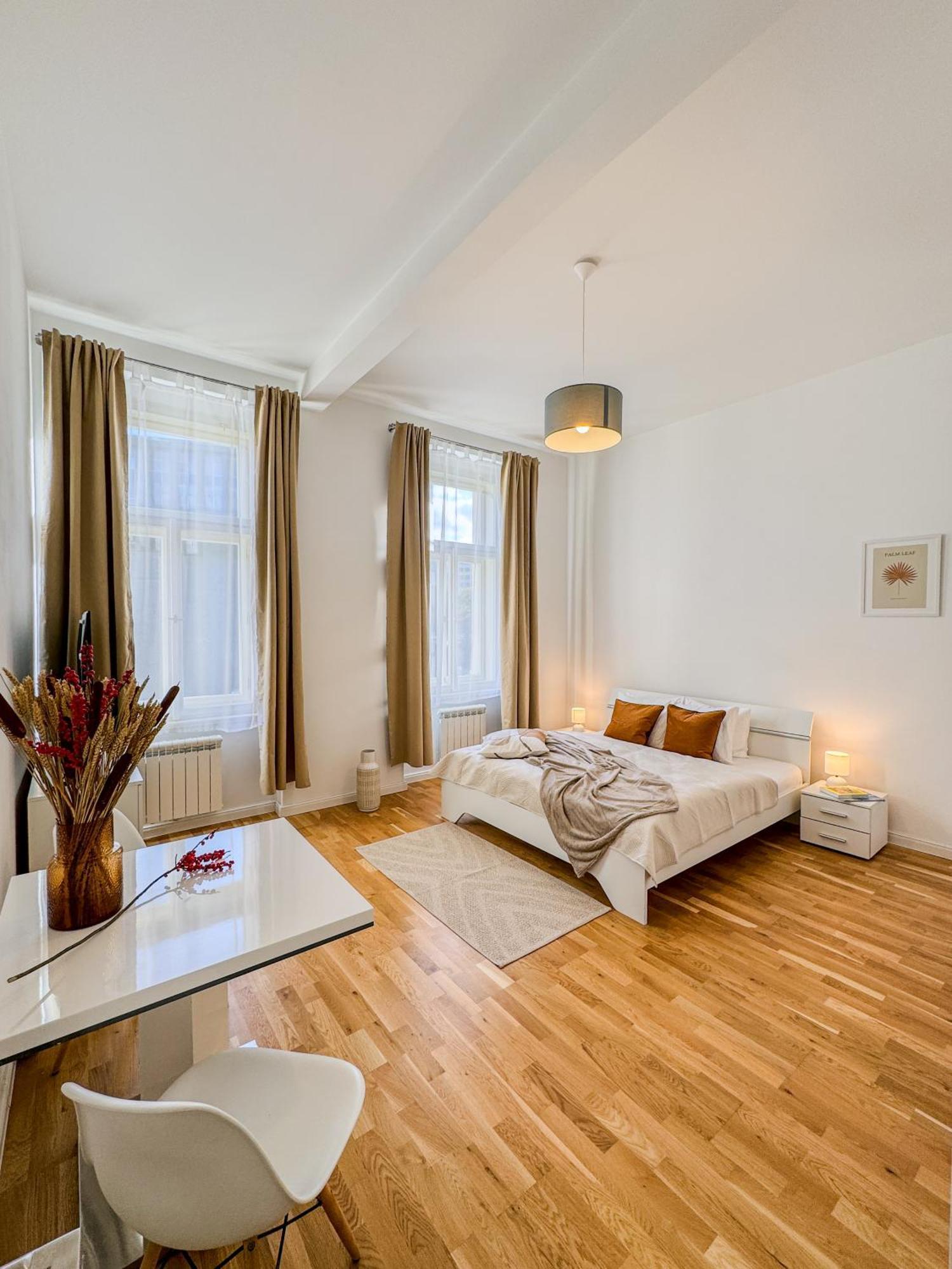 Turnkey I Wenceslas Square Apartment